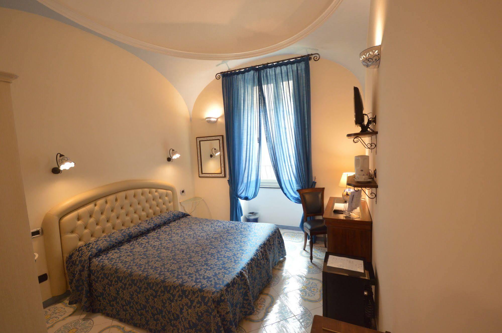 أمالفي B&B Palazzo Pisani المظهر الخارجي الصورة