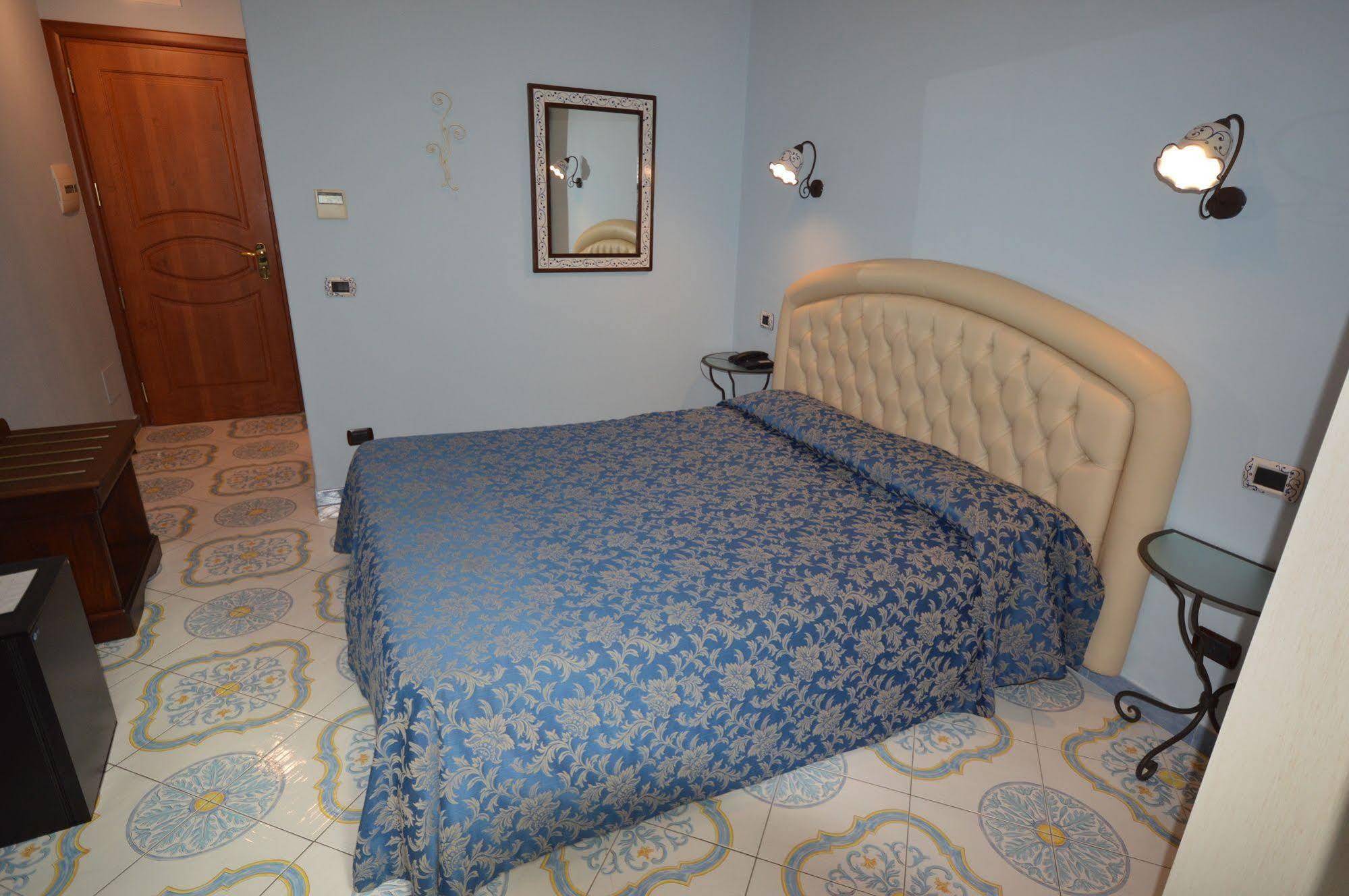 أمالفي B&B Palazzo Pisani المظهر الخارجي الصورة